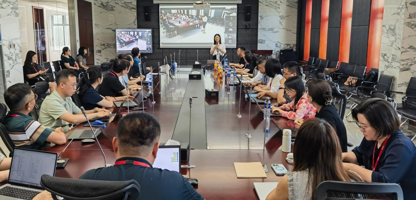 明博网页联手光辉国际 构筑人才体系“美巢范式”